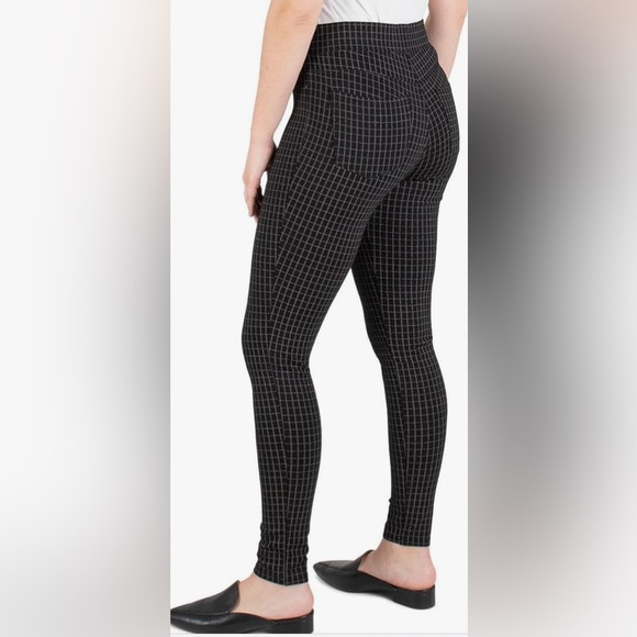 NWT Seven7 pull on pointe pant - Picture 2 of 9